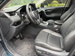Toyota Venza 2.0L CVT AWD Luxury - ფოტო 4