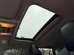 Toyota Venza 2.0L CVT AWD Luxury - ფოტო 9