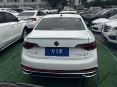 Volkswagen Sagitar 200TSI DSG Flying Edition - ფოტო 3