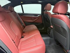 BMW 5 Series 530Li Premier M Sport Package - ფოტო 11