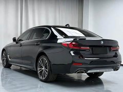 BMW 5 Series 530Li Premier M Sport Package - ფოტო 12