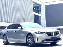 BMW 5 Series 530Li Premier M Sport Package - ფოტო 3