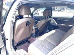 BMW 5 Series 530Li Premier M Sport Package - ფოტო 5