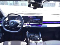 BMW 5 Series 530Li Premier M Sport Package - ფოტო 6