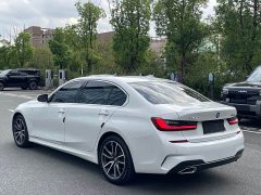 BMW 3 Series 320Li M Sport Package - ფოტო 16