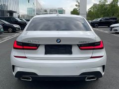 BMW 3 Series 320Li M Sport Package - ფოტო 17