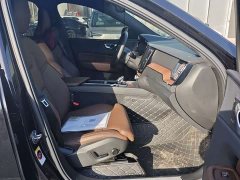 Volvo XC60 Plug-in Hybrid 2025 Extended Range AWD Smart Luxury Edition - ფოტო 11