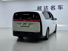 Li Auto MEGA Home Family Edition - ფოტო 16