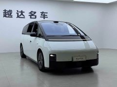 Li Auto MEGA Home Family Edition - ფოტო 5