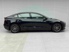 Tesla Model 3 2022 Rear-Wheel Drive - ფოტო 3