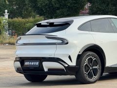 Xiaomi YU7 Rear-Wheel Drive Long-Range Edition - ფოტო 14