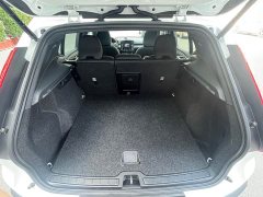 Volvo XC40 2025 B3 Smart Luxury Edition - ფოტო 13