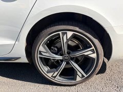 Audi A4L 200 Million Units Joyful Edition 40 TFSI Luxury Dynamic B&O Starry Night Edition - ფოტო 17