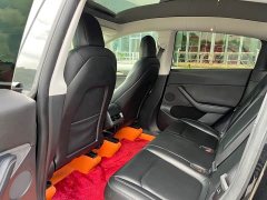 Tesla Model Y Rear-Wheel Drive - ფოტო 12