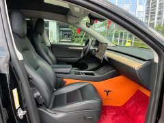 Tesla Model Y Rear-Wheel Drive - ფოტო 13