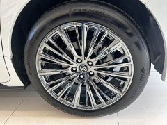 Toyota Sienna 2.5L Hybrid Premium Edition - ფოტო 17
