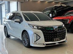 Toyota Sienna 2.5L Hybrid Premium Edition - ფოტო 3