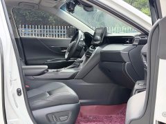 Toyota Harrier Hybrid 2.5L CVT FWD Luxury - ფოტო 13