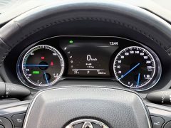 Toyota Harrier Hybrid 2.5L CVT FWD Luxury - ფოტო 4