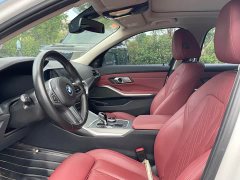 BMW 3 Series 325i M Sport Night Edition Package - ფოტო 5