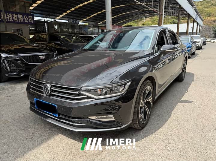 Volkswagen Magotan 330TSI DSG 30th Anniversary Edition - ავტომობილი ჩინეთიდან