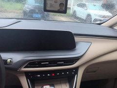 Buick GL8 New Energy Lusang Respect Edition - ფოტო 12