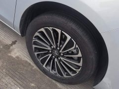 Buick GL8 New Energy Lusang Respect Edition - ფოტო 6