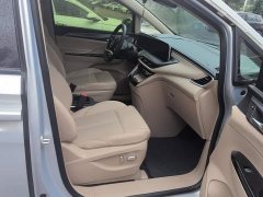 Buick GL8 New Energy Lusang Respect Edition - ფოტო 7