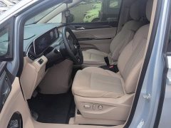 Buick GL8 New Energy Lusang Respect Edition - ფოტო 8