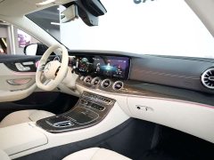 Mercedes-Benz E-Class (Imported) E 300 Coupe - ფოტო 6