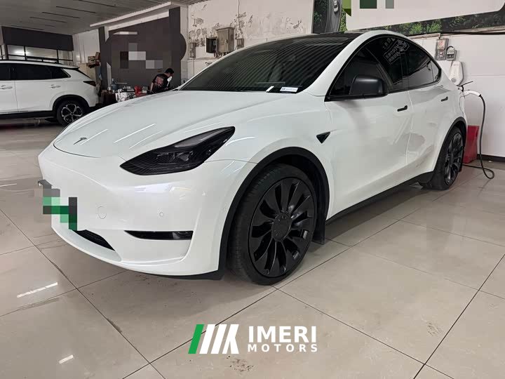 Tesla Model Y Performance All-Wheel Drive - ავტომობილი ჩინეთიდან