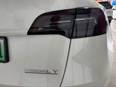 Tesla Model Y Performance All-Wheel Drive - ფოტო 6