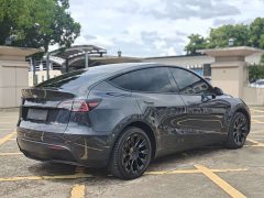 Tesla Model Y Rear-Wheel Drive - ფოტო 11