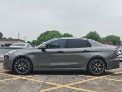 Lynk & Co Geely Lynk & Co 03 1.5T DCT Dynamic Plus - ფოტო 3