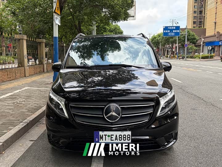 Mercedes-Benz Vito 2.0T Business Edition 7-Seater