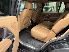 Land Rover Range Rover 3.0 L6 400PS Extended Wheelbase 7-Seater - ფოტო 8