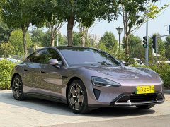 Xiaomi SU7 Rear-Wheel Drive Standard Founder Edition - ფოტო 13