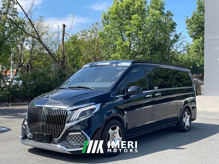 Mercedes-Benz Vito 2.0T Business Edition 7-Seater