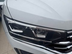 Volkswagen Taos 380TSI AWD Luxury Smart Connect Pro - ფოტო 4