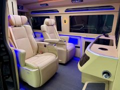 Toyota HIACE 2025 3.5L Camper Edition - ფოტო 7