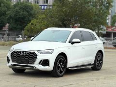Audi Q5L 40 TFSI Fashion Dynamic - ფოტო 1