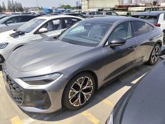 Audi A5L Sportback TFSI 150kW Prestige quattro - ფოტო 1
