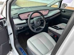 Buick GL8 Luxe Smart Comfort Edition - ფოტო 6