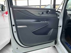 Buick GL8 Luxe Smart Comfort Edition - ფოტო 7