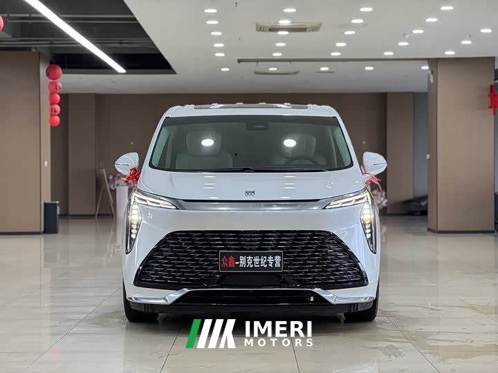 Buick Century 2.0T Six-Seat Yun Shi Edition