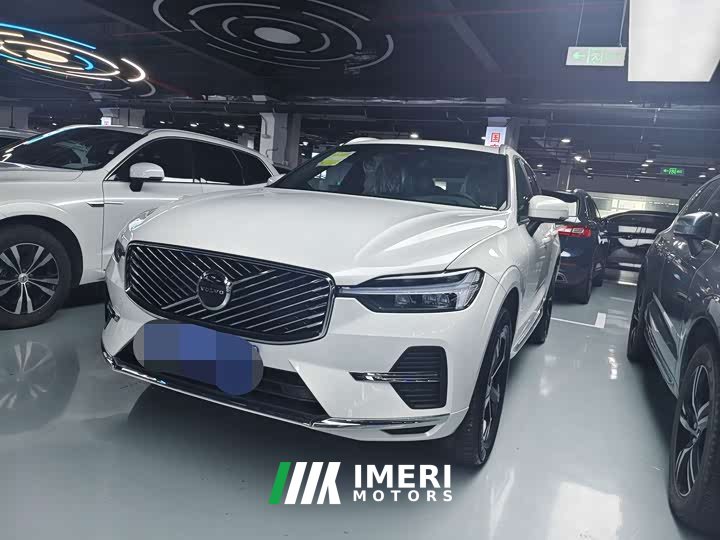 Volvo XC60 2026 B5 AWD Smart Luxury Edition - ავტომობილი ჩინეთიდან