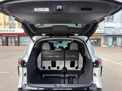 Toyota Sienna 2021 2.5L Hybrid Luxury - ფოტო 12