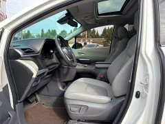 Toyota Sienna 2021 2.5L Hybrid Luxury - ფოტო 4