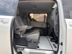 Toyota Sienna 2021 2.5L Hybrid Luxury - ფოტო 9