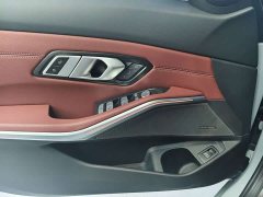 BMW 3 Series 330Li M Sport Night Edition Package - ფოტო 10